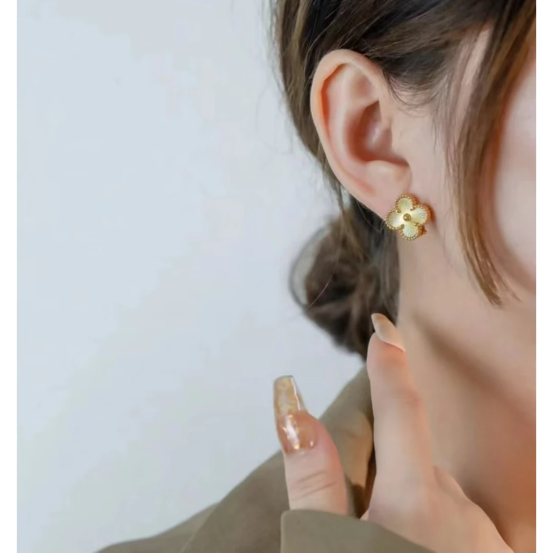 围巾经典中宽 《单花耳》L01围巾-1