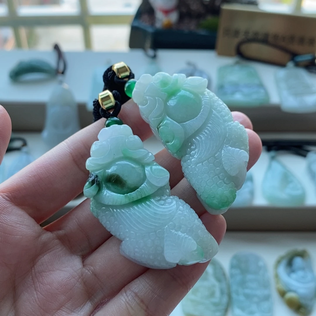 【闪购商品】颈饰未镶嵌翡翠天然缅甸A货翡翠