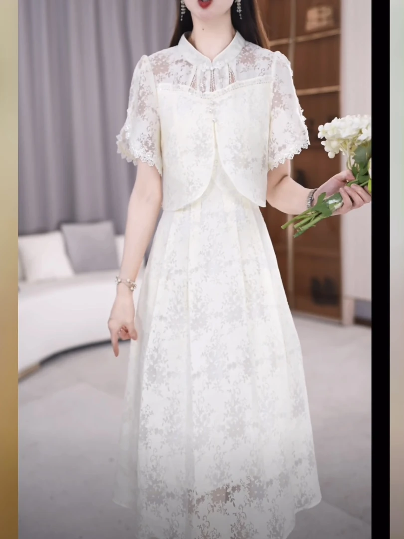 【连衣裙裙子】2025夏季新款立领轻薄透气镂空舒适感中长款连衣裙