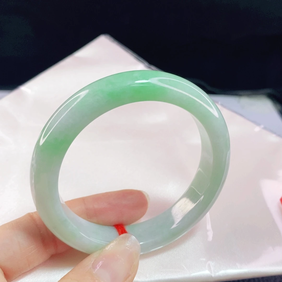 翡翠手镯未镶嵌W*L52.5