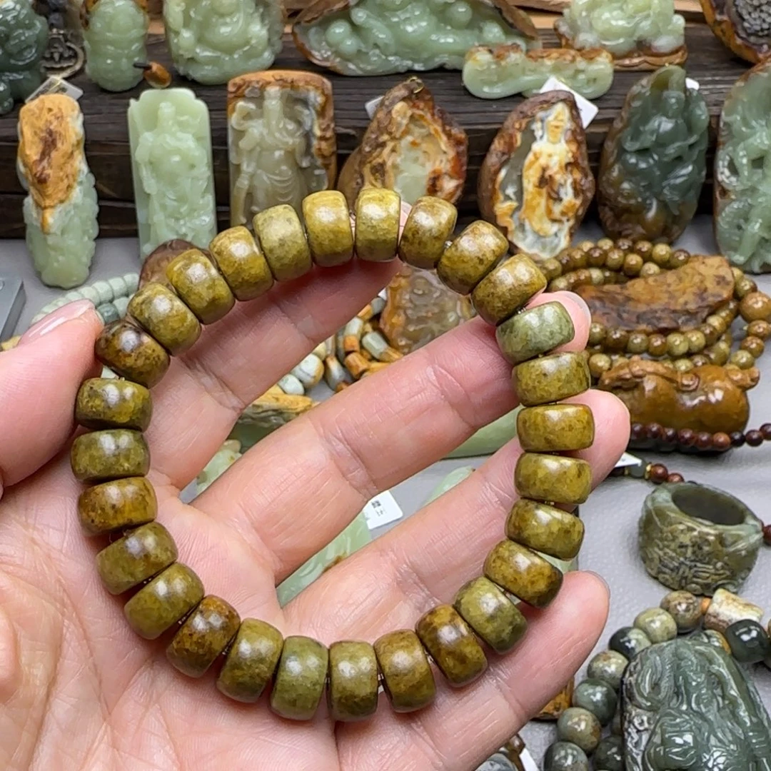 岫岩河磨玉（透闪石质玉）未镶嵌珠宝奇石