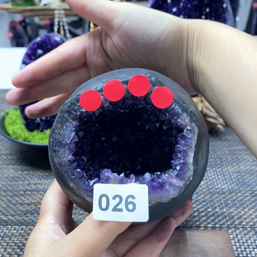 大型摆件（非配饰）未镶嵌水晶