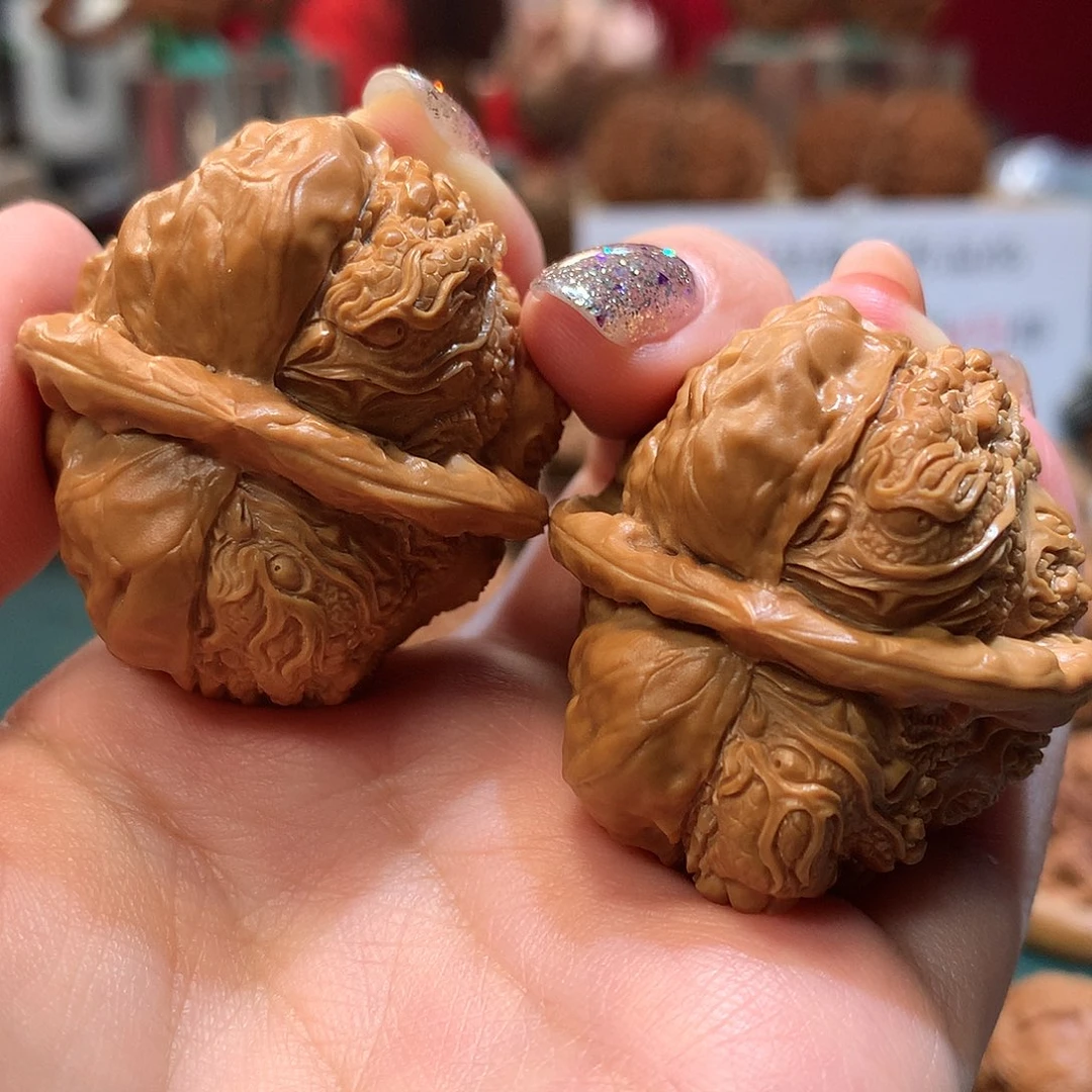 文玩核桃把件/龙蟾