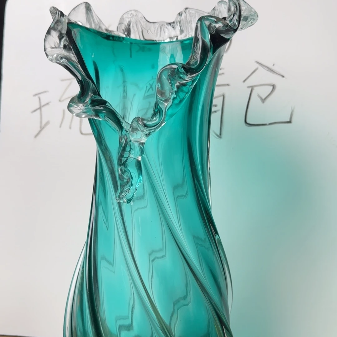 琉璃手工艺品女王花瓶