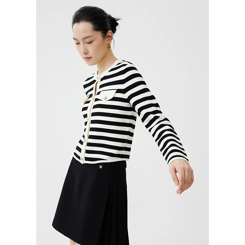 【小余专享】DC-NICE 毛针织衫