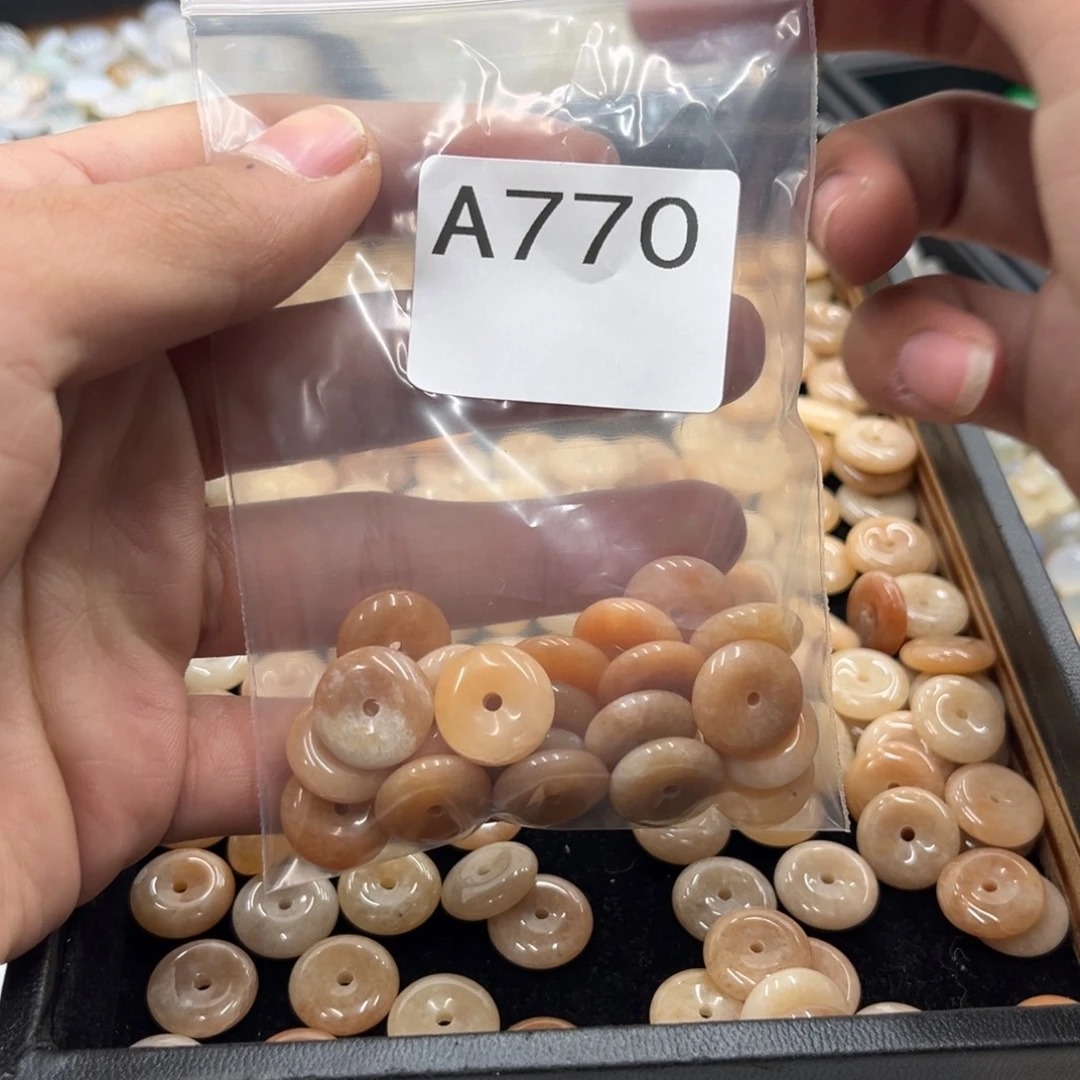 香***楼玛瑙/玉髓合金颈饰