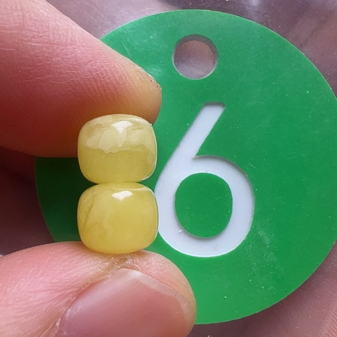 蜜蜡未镶嵌珠宝奇石7/m m