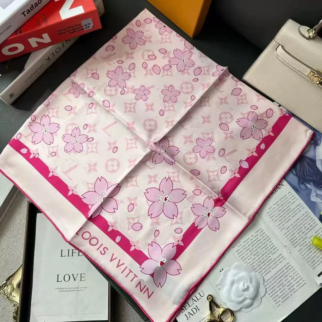 【高版本“樱花】90*90方巾100%桑蚕丝L家樱花粉村上隆