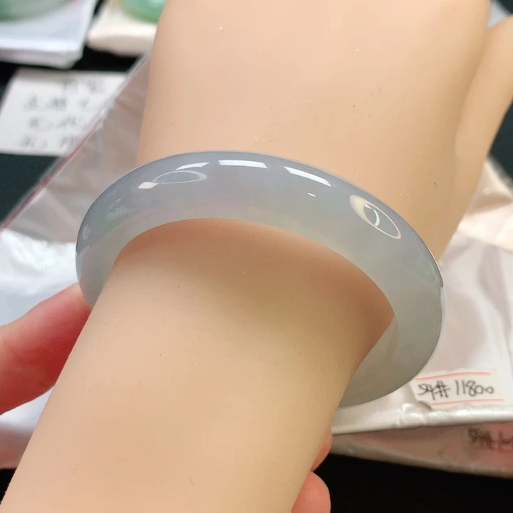 翡翠手镯未镶嵌54正