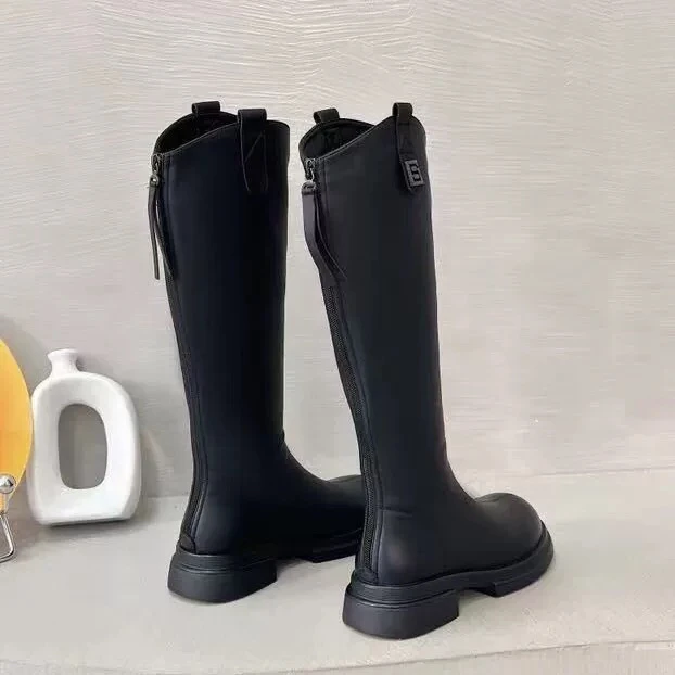13881时尚百搭长筒靴