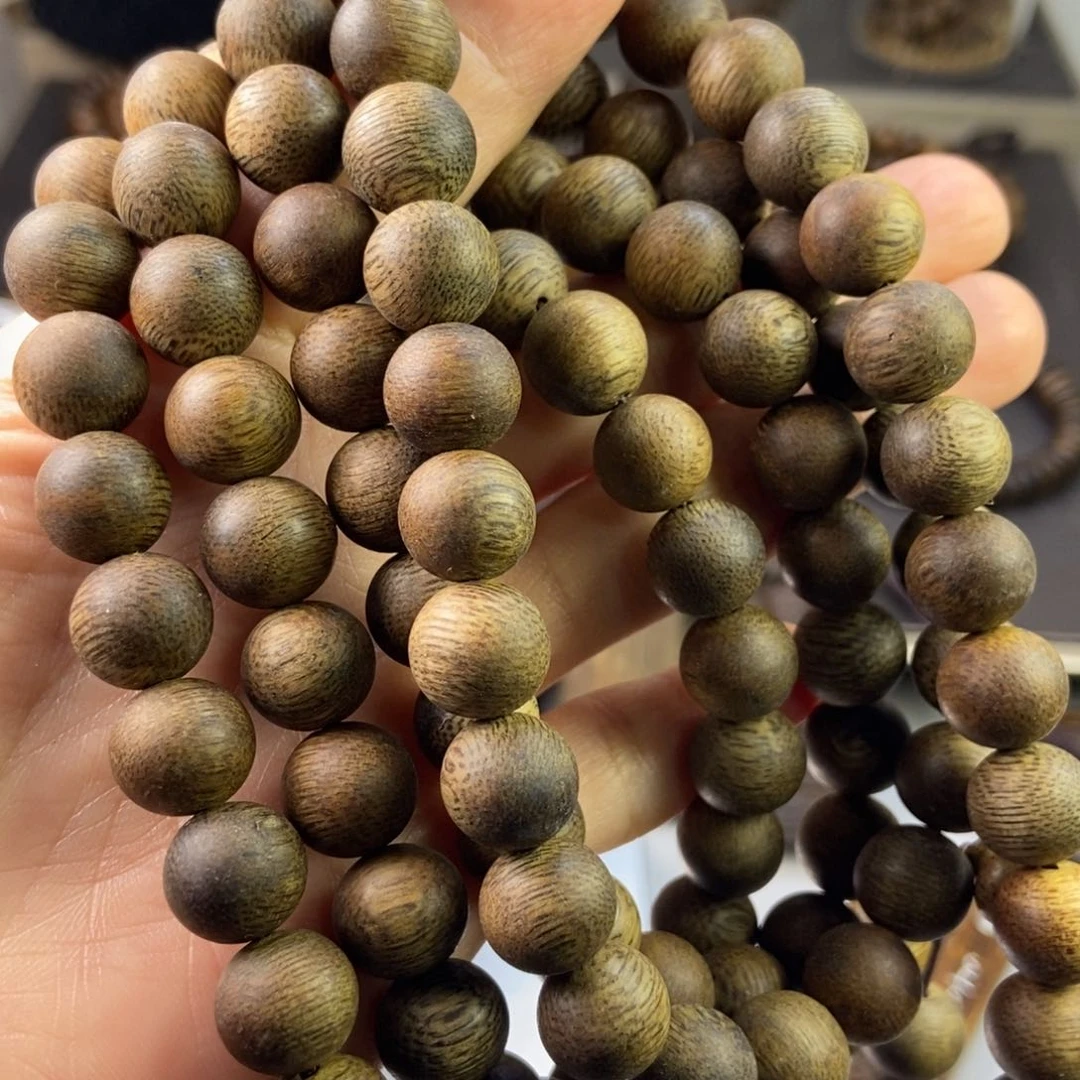 沉香手串高**瞩越南芽庄白