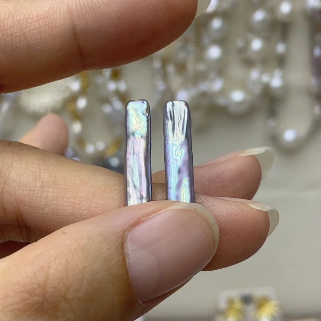 暴***士银S925镶嵌淡水珍珠耳饰
