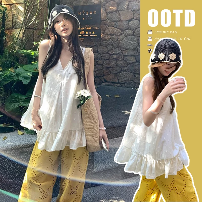 时尚孕妇洋气外穿娃娃衫百搭花v领无袖衬衫女＋韩版阔腿裤套装