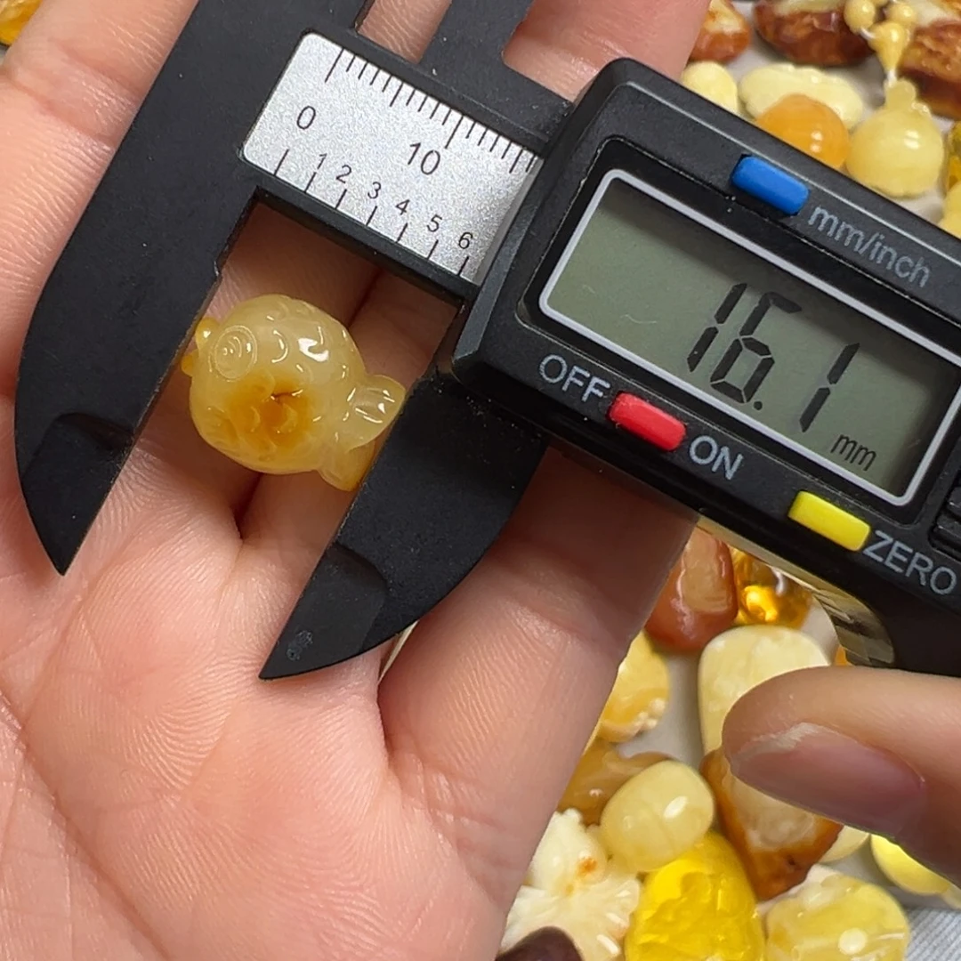 蜜蜡未镶嵌裸石蜜蜡