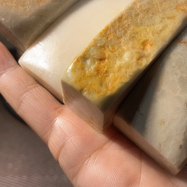 巴林石印石呵*贺巴林石雕刻艺术品