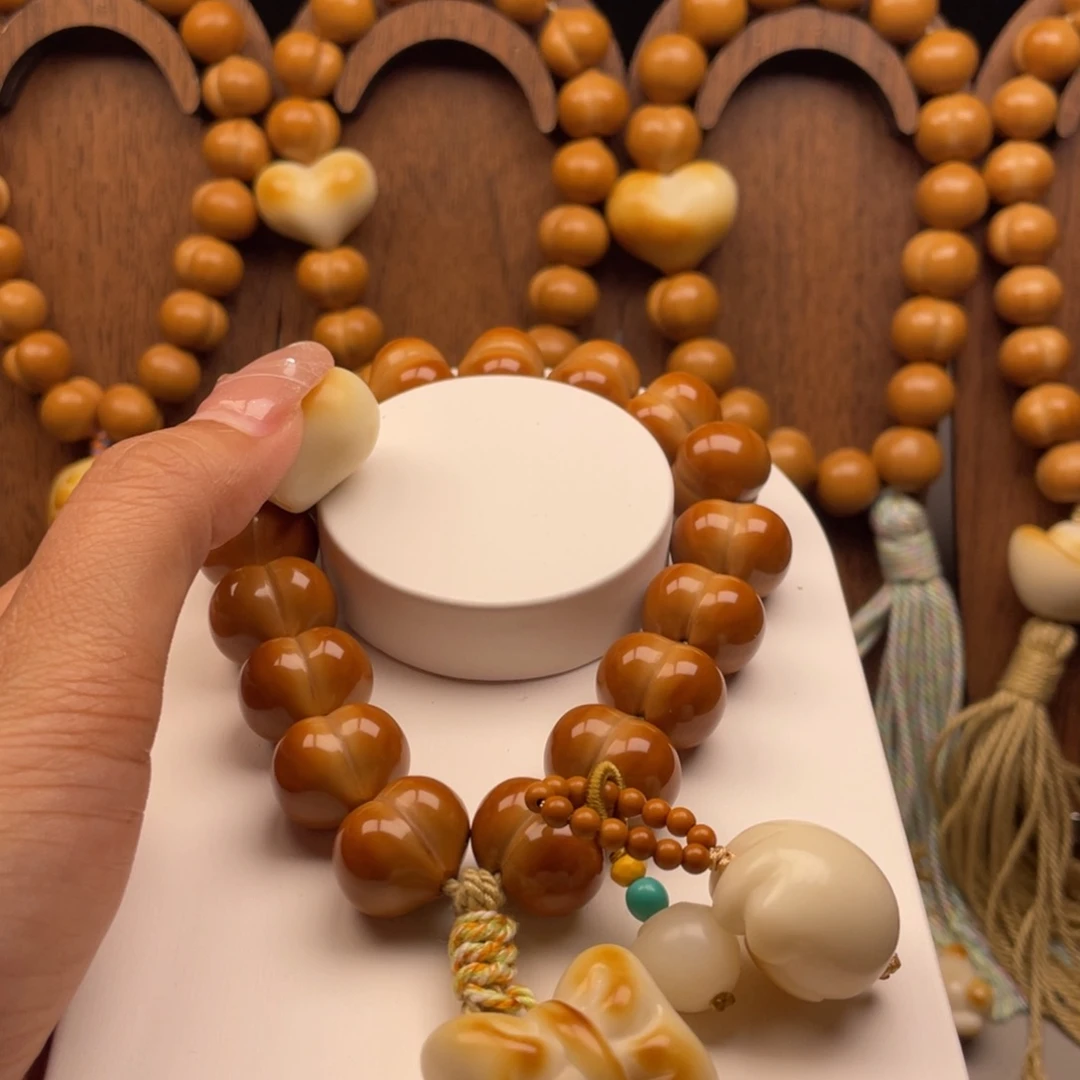 带***风猴头核桃吊坠全品无暇毕业级爱心屁桃17.4尺寸手工款