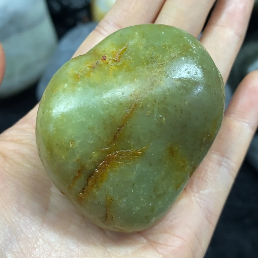 未镶嵌和田玉（糖玉）挂件