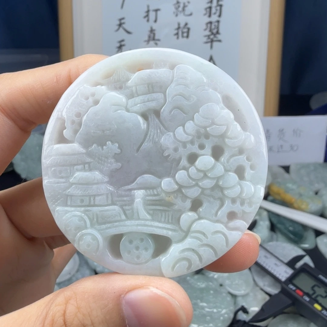 颈饰未镶嵌翡翠翡翠