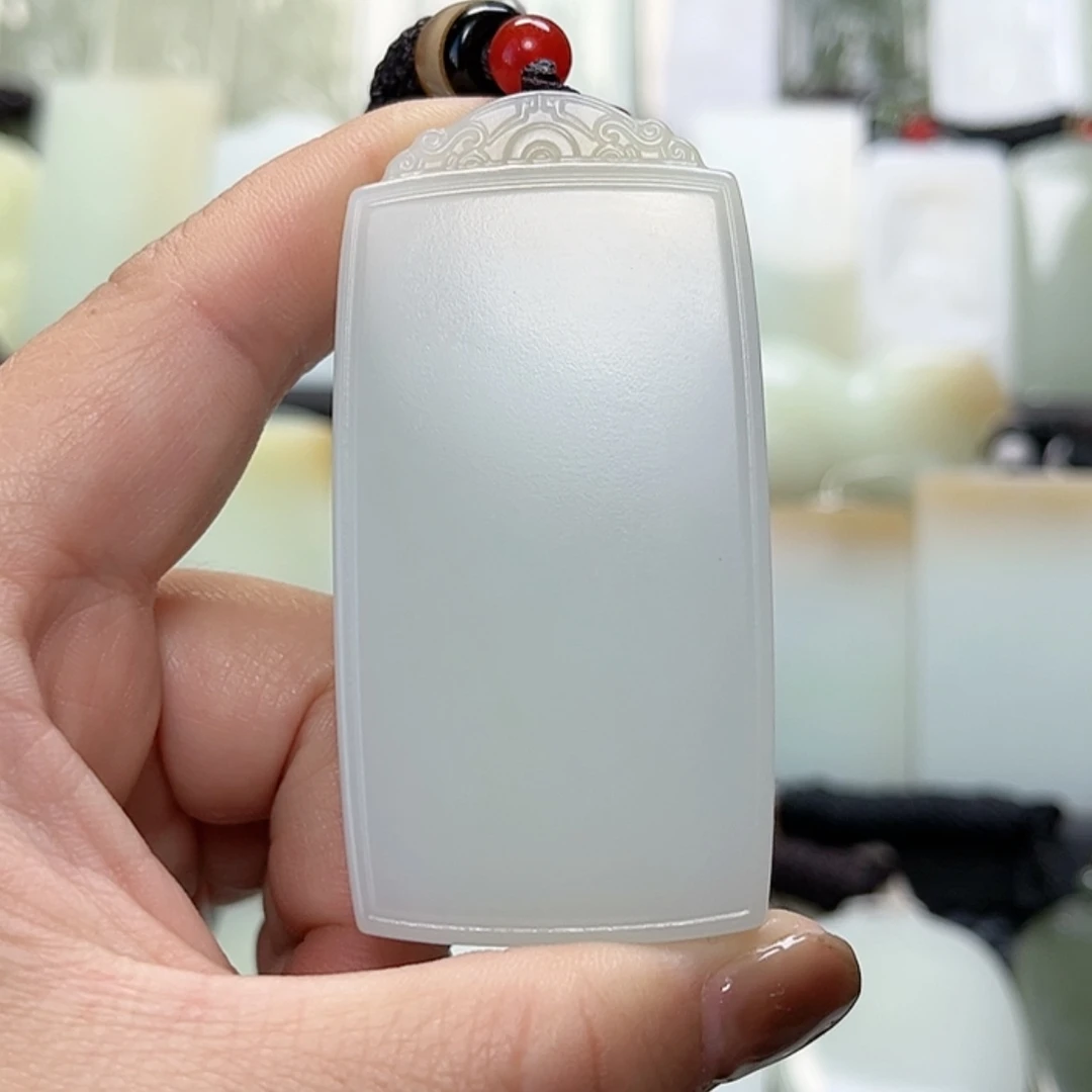 【闪购商品】颈饰未镶嵌和田玉C****y