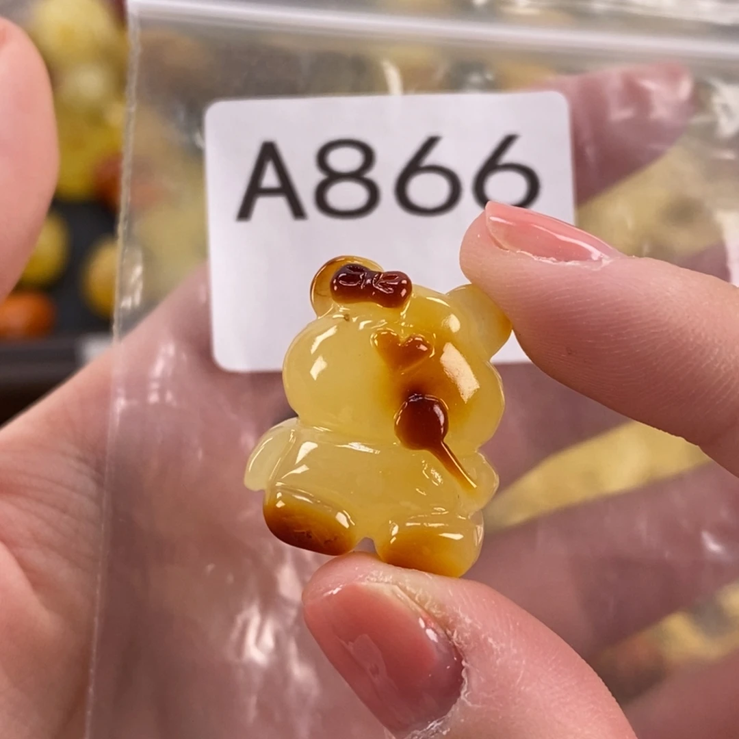 琥珀未镶嵌珠宝奇石