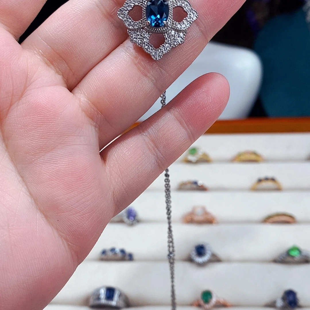 托帕石颈饰银S925镶嵌