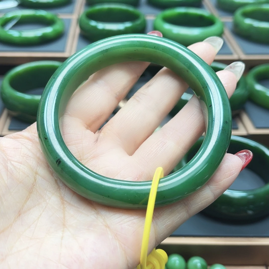 和田玉（碧玉）未镶嵌手镯62.8