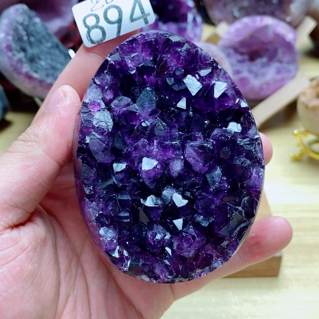 未镶嵌水晶大型摆件（非配饰）