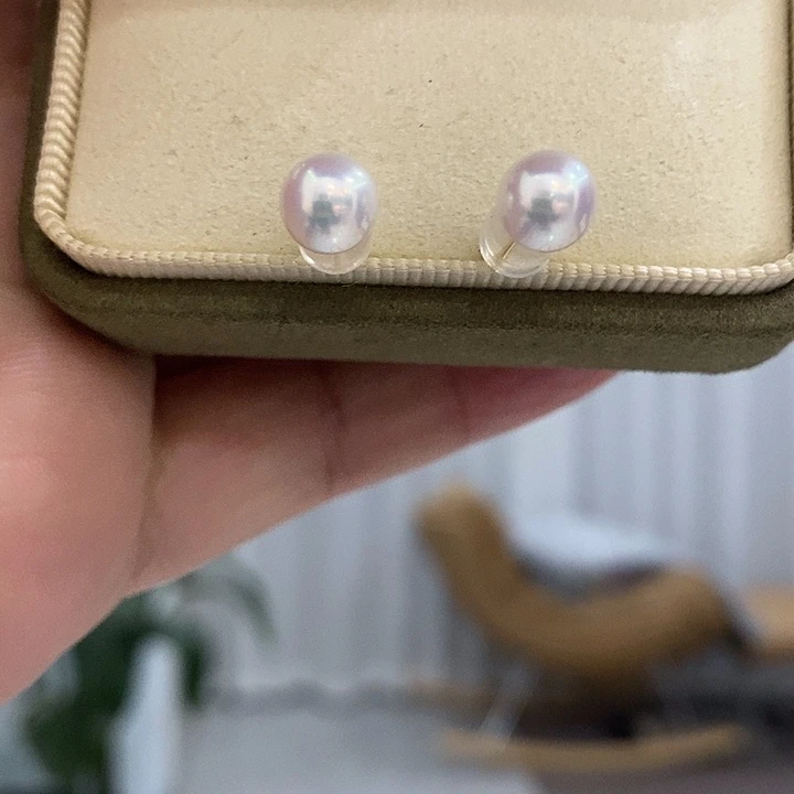 18K金镶嵌淡水珍珠耳饰7-8mm