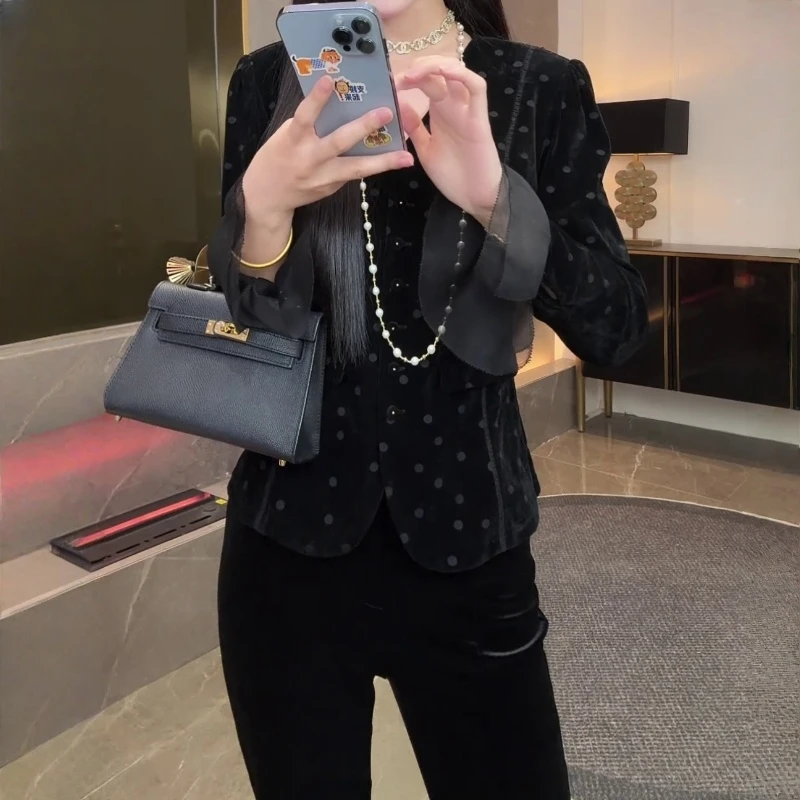 法式复古清冷风收腰显瘦泡泡袖衬衫女2025秋季新款名媛风气质上衣