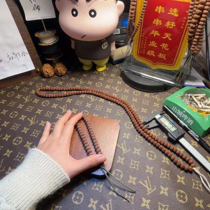 刘***吊坠金刚菩提纯血老树王3号