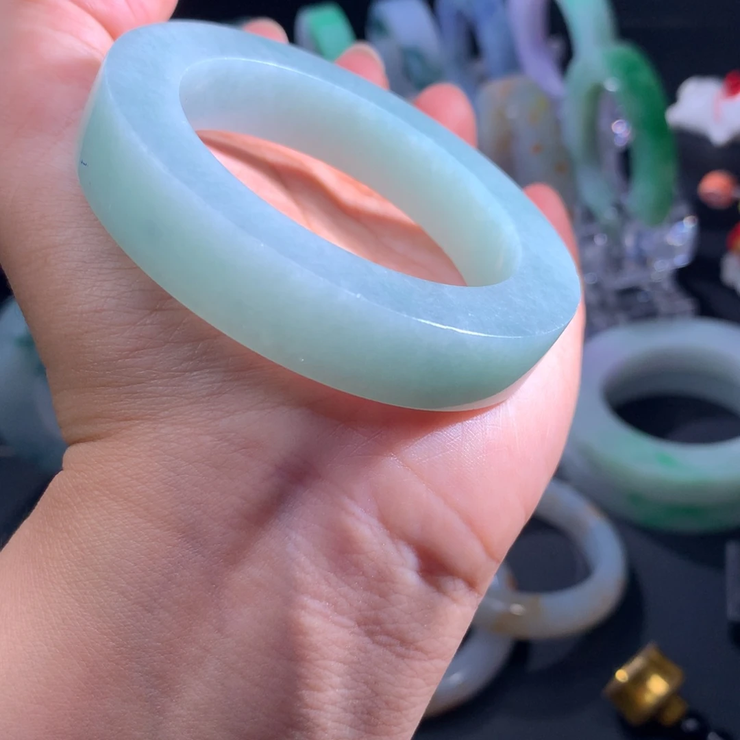 定制翡翠手镯未镶嵌