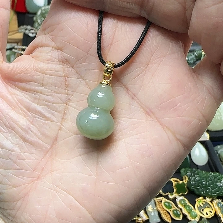 颈饰银S925镶嵌和田玉