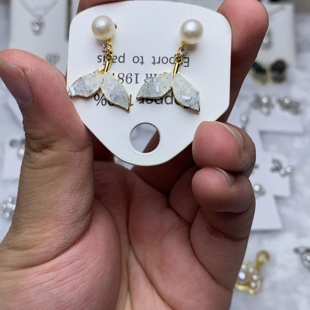 淡水珍珠未镶嵌耳饰