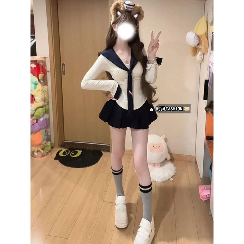 甜美减龄海军领上衣套装女秋季纯欲修身长袖打底衫掐