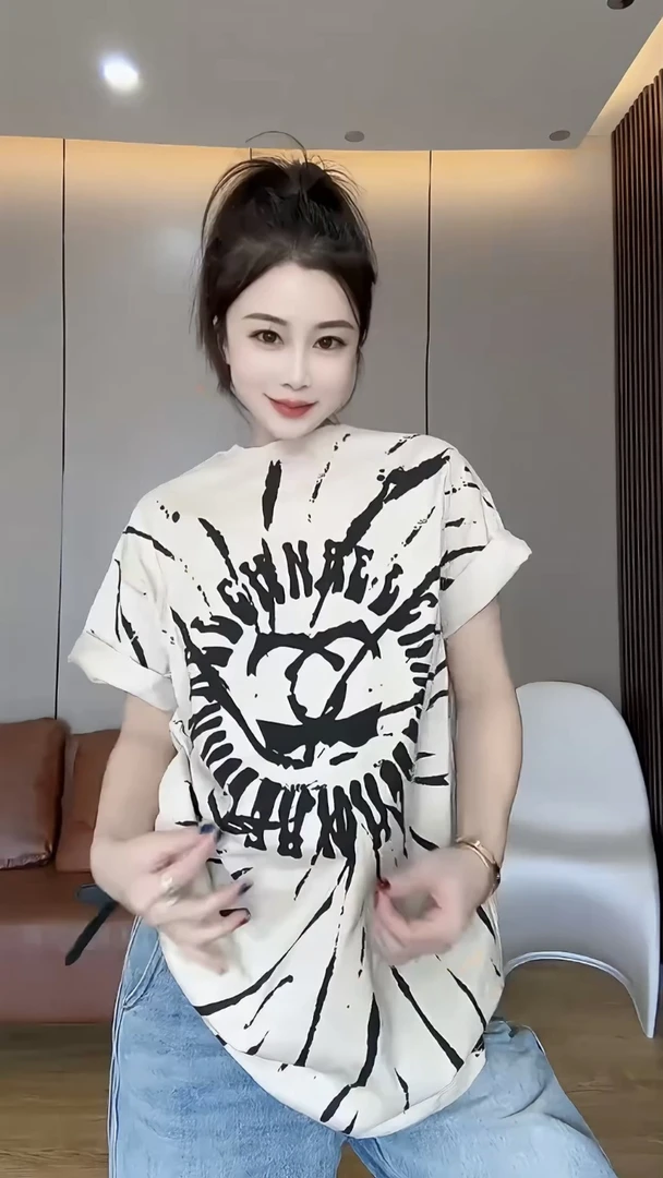 2025春夏新款圆领套头短袖T恤女宽松休闲百搭上衣