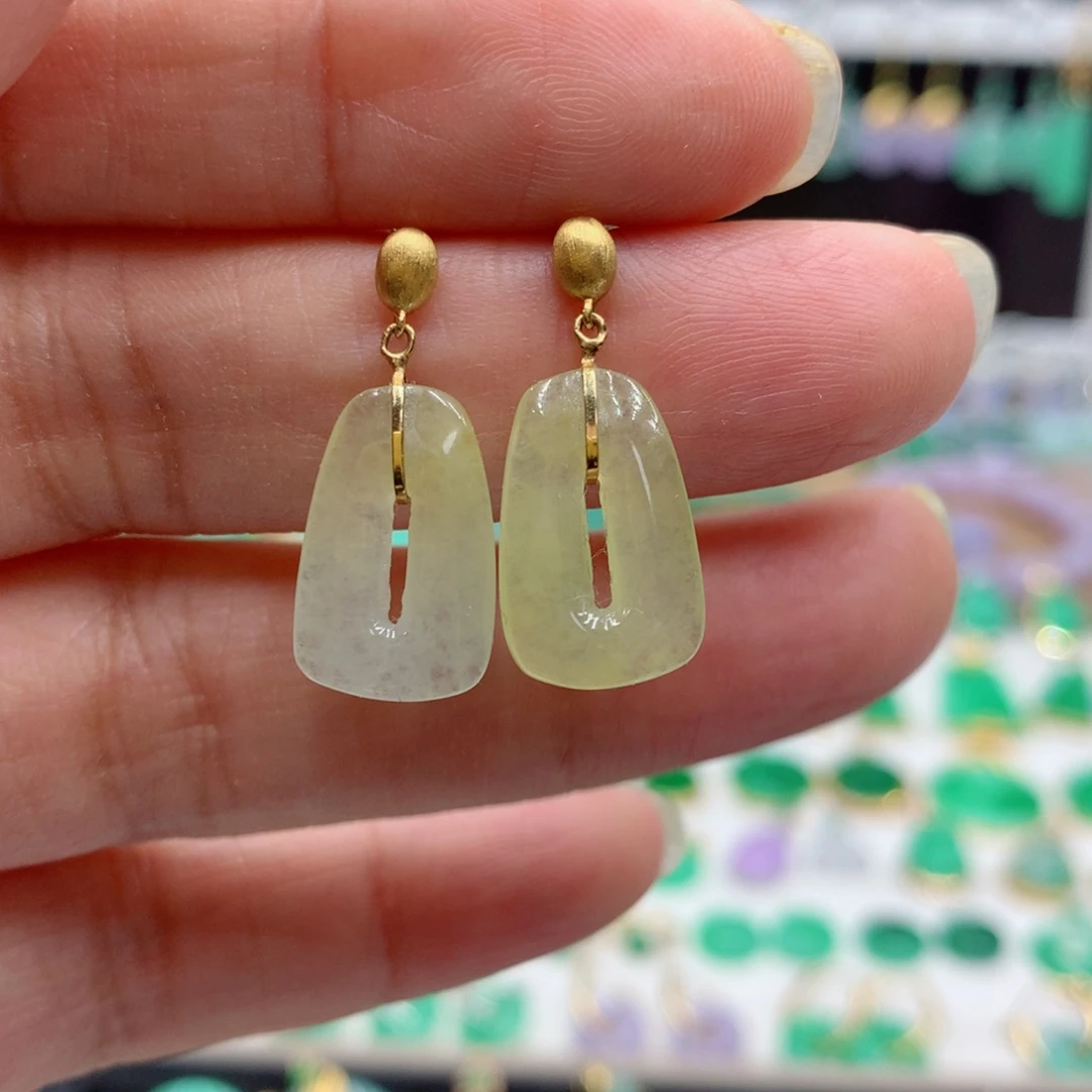 翡翠18K金镶嵌耳饰