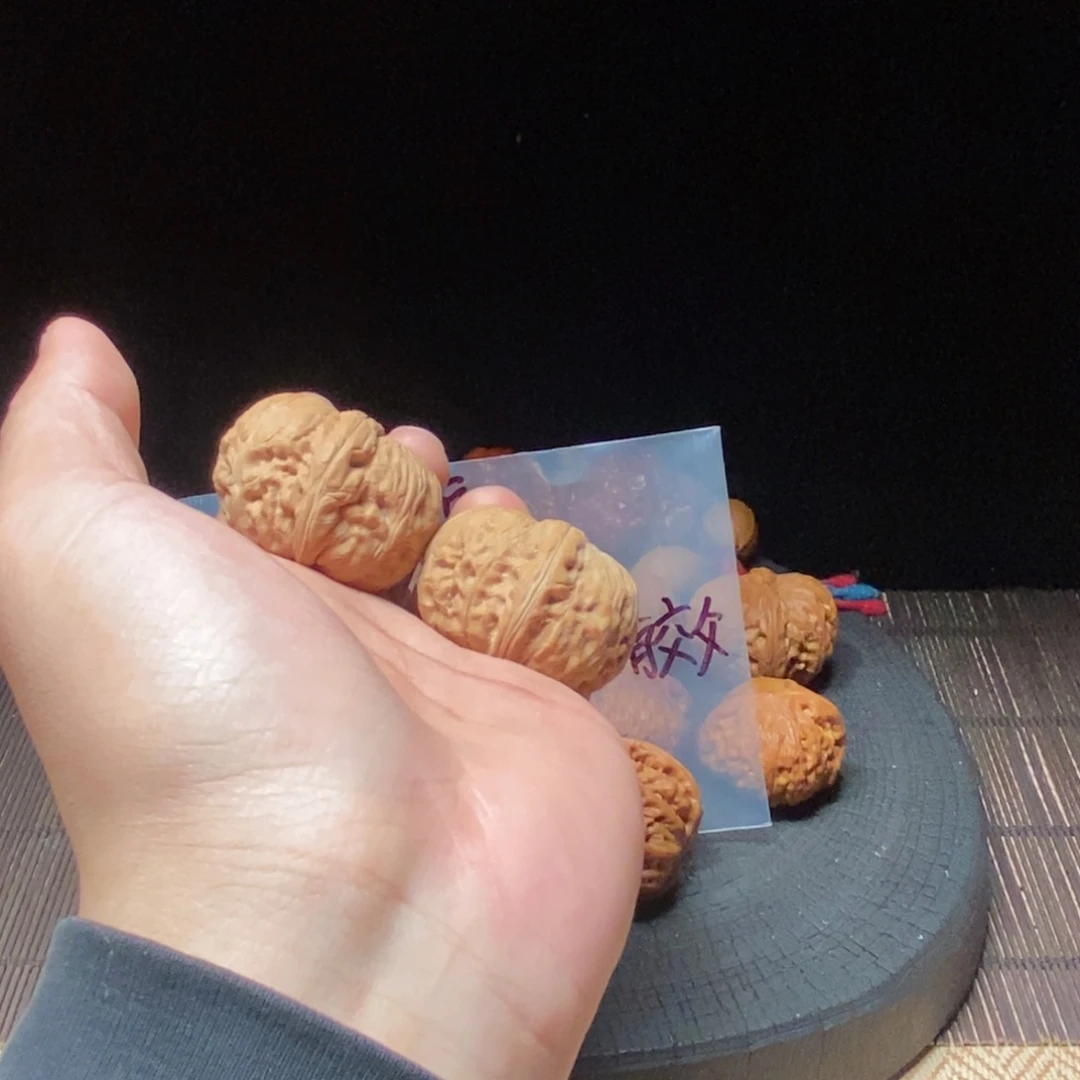 老***白核桃等经济林果地的