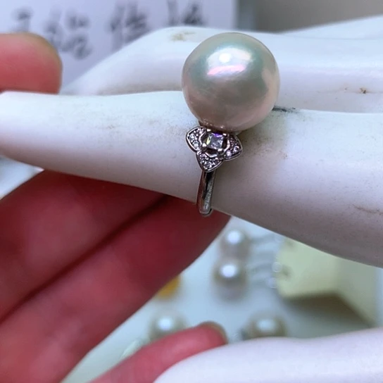 银S925镶嵌淡水珍珠耳饰