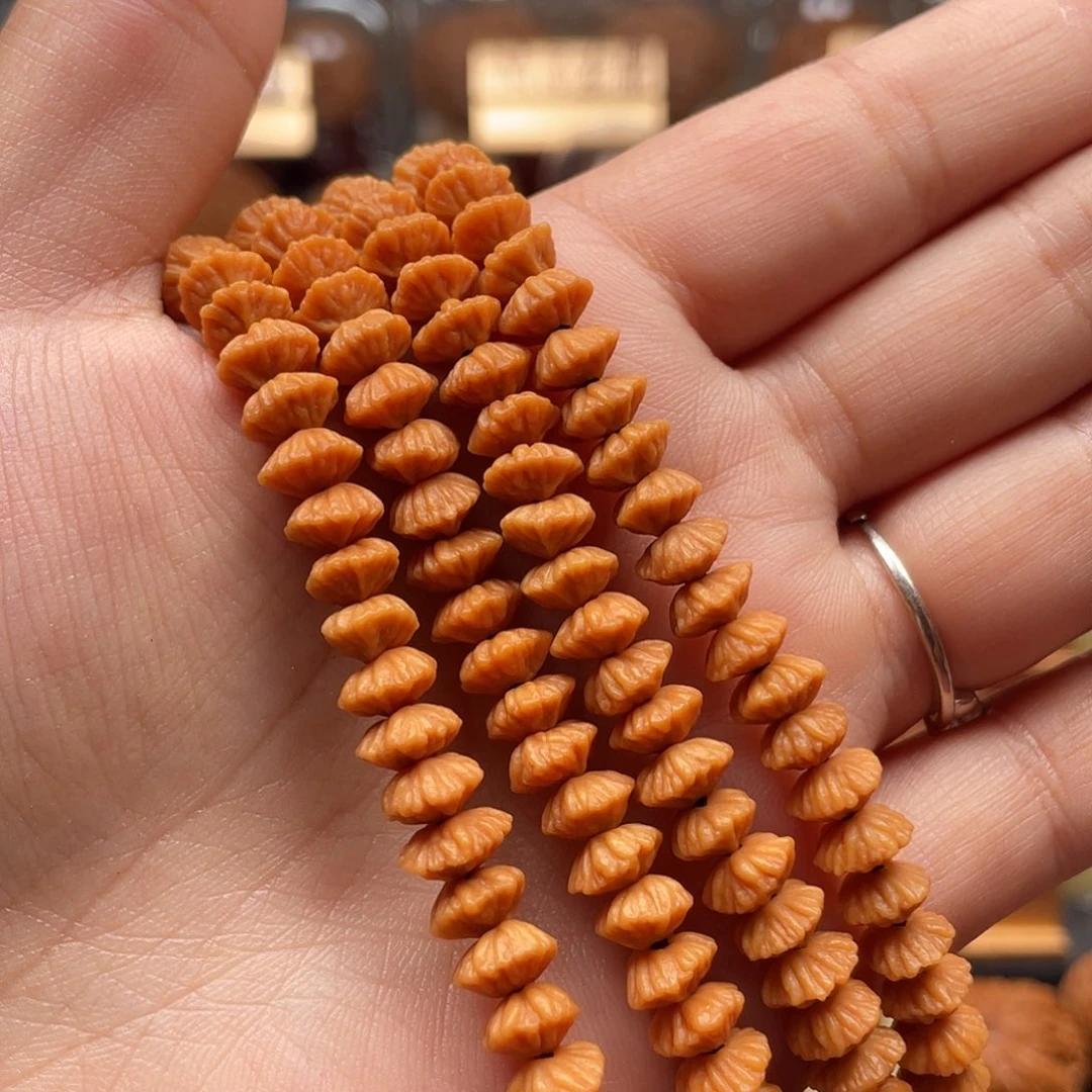 云***驼文玩核桃把件野生莲花串