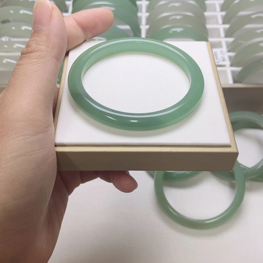 未镶嵌手镯东陵石