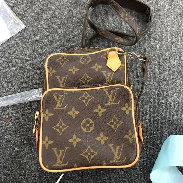 修复品修复品 单肩包 70052