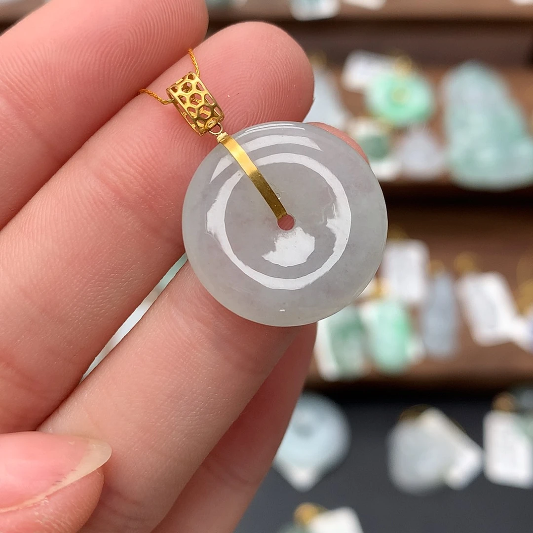 翡翠吊坠(不含链)18K金镶嵌