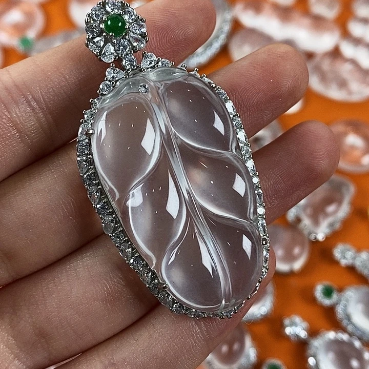 石英质玉银S925镶嵌颈饰