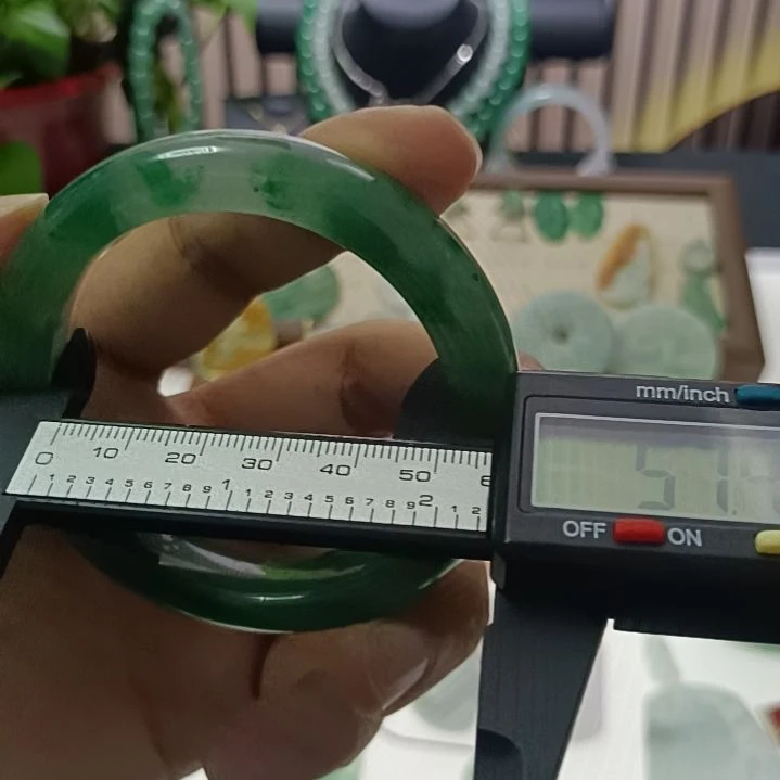 翡翠未镶嵌颈饰翡翠翡翠