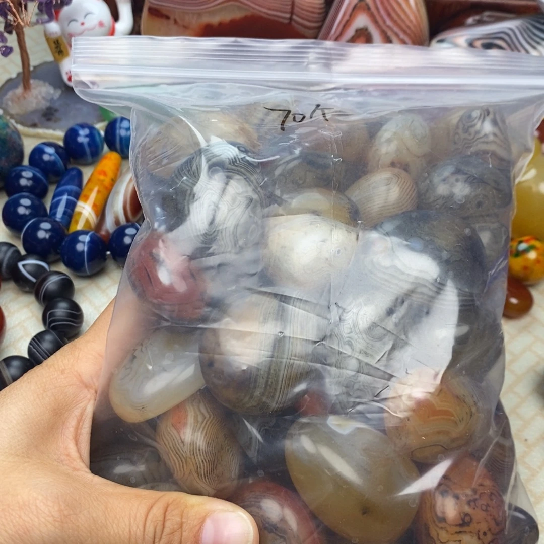 飝***玛瑙/玉髓未镶嵌颈饰