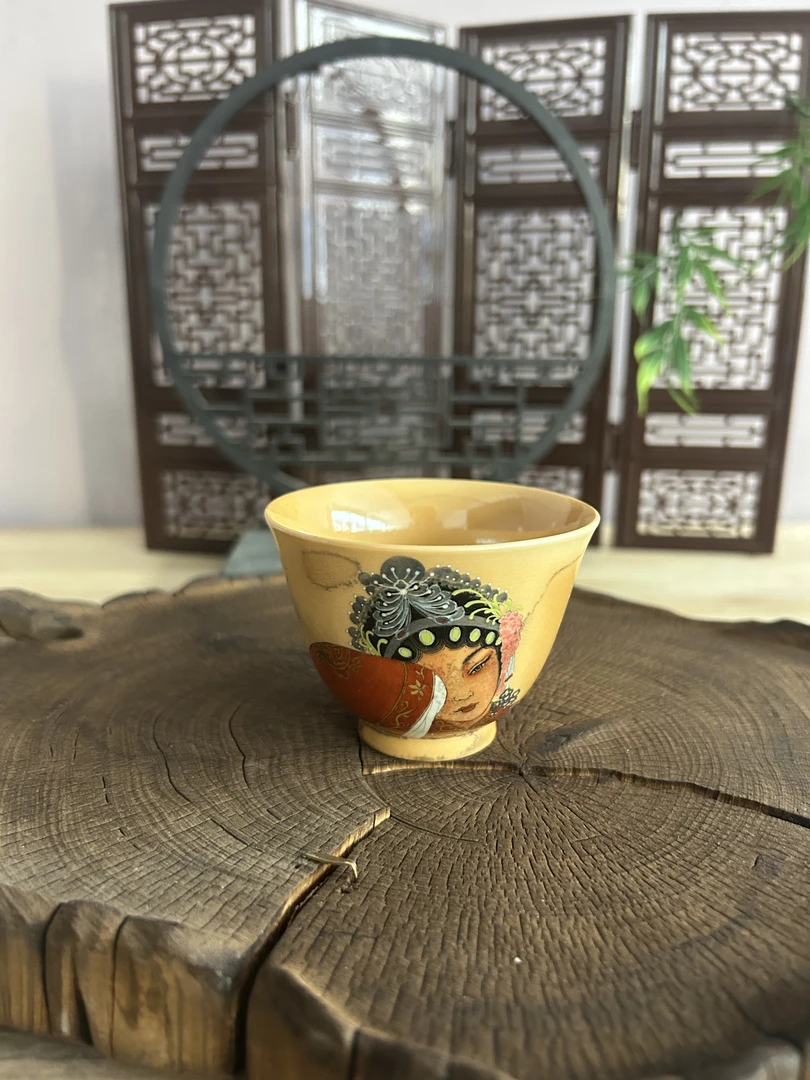 復见  预售   柴烧旦角品茗杯     JP115