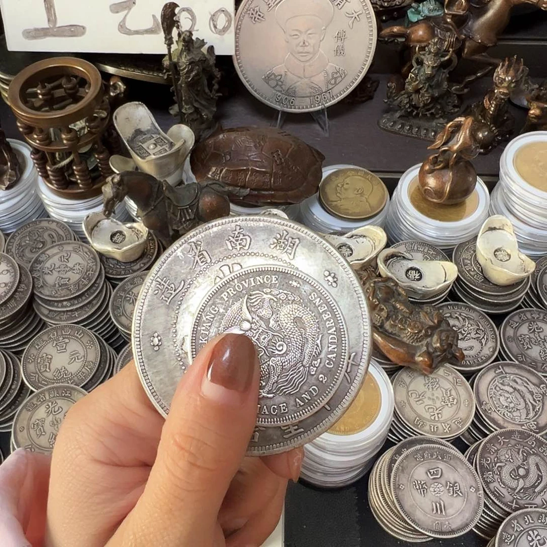 金属复古风格摆件