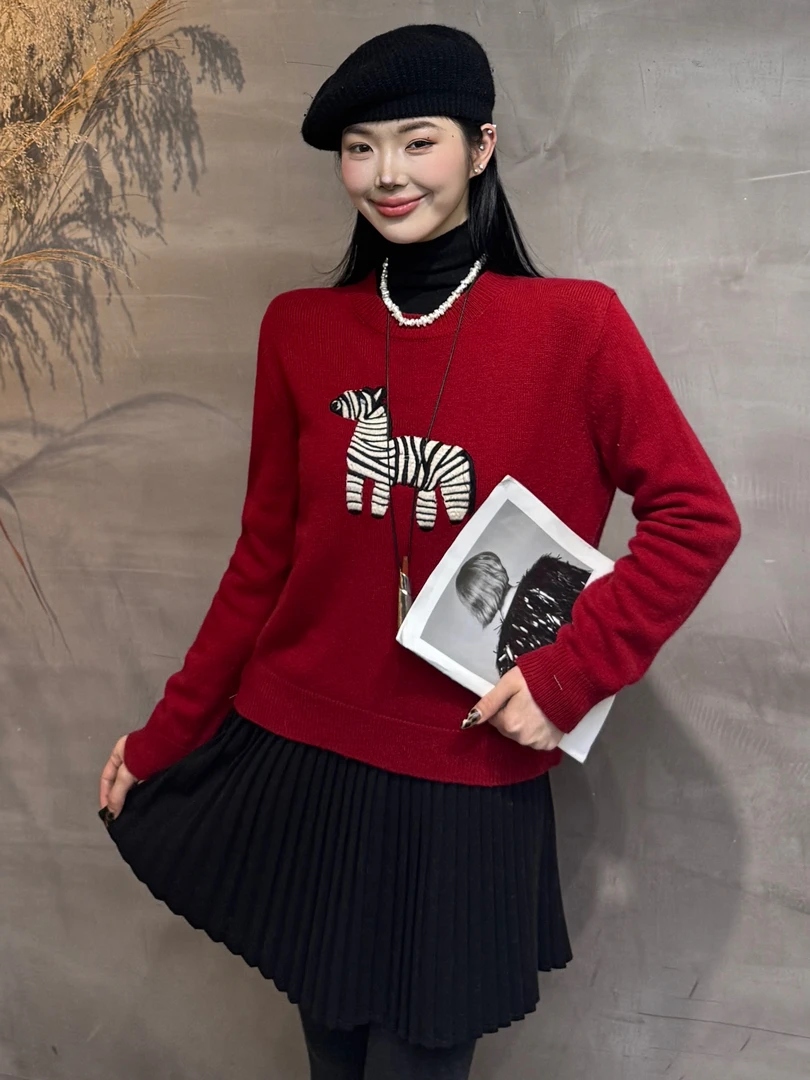 8345#斑马刺绣毛衣女款新款宽松显瘦针织衫时尚百搭圆领打底毛衣