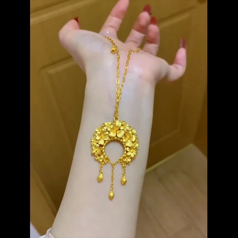 铜合金项链 复古黄金色繁花锦簇项链仿婚花流苏锦绣球花团锁骨链