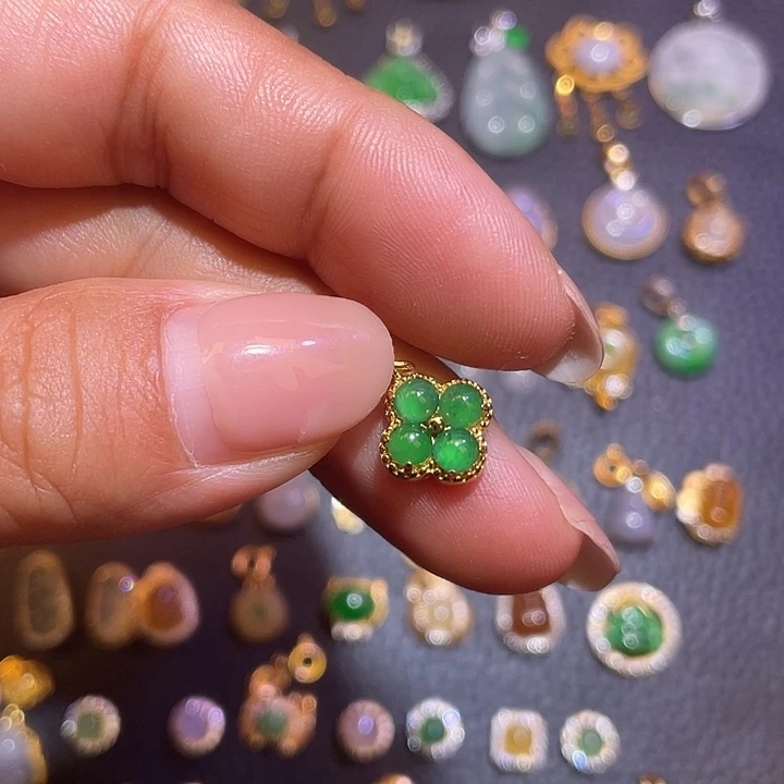 翡翠银S925镶嵌颈饰